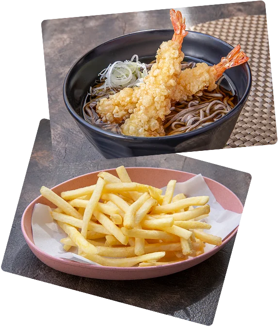 えび天が2本のったそばとフライドポテト